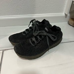 Mens grey Nobull shoes